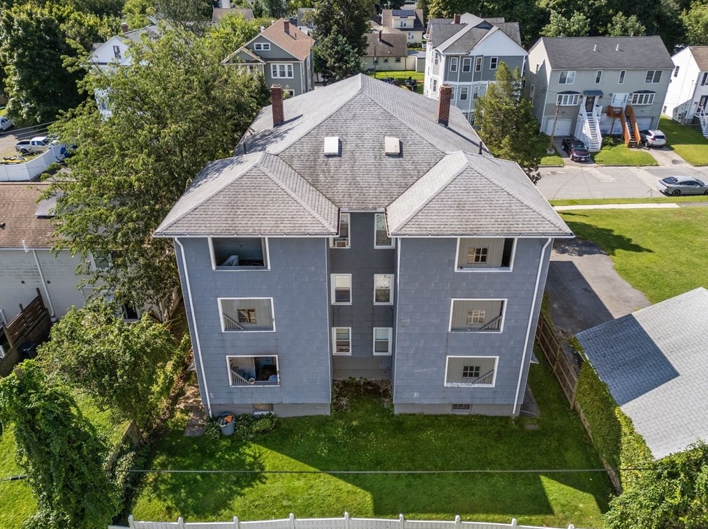 10 Stowell Ave, Worcester, MA 01606