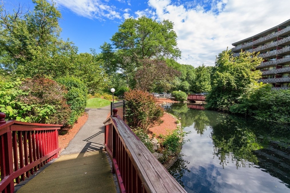 200 Swanton St, Winchester MA 01890-1962 exterior