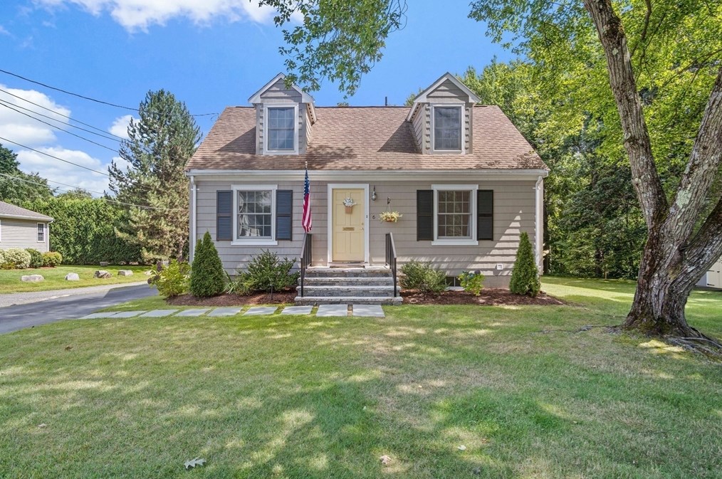 6 Van Norden Rd, Woburn, MA 01801