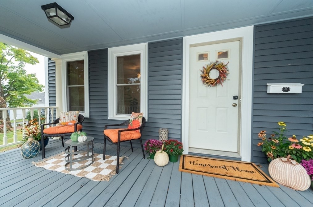 49 Brattle St, Worcester MA 01606-2551 exterior