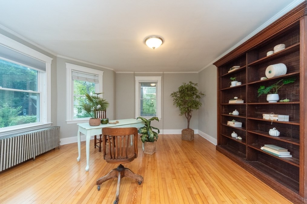 49 Brattle St, Worcester MA 01606-2551 exterior