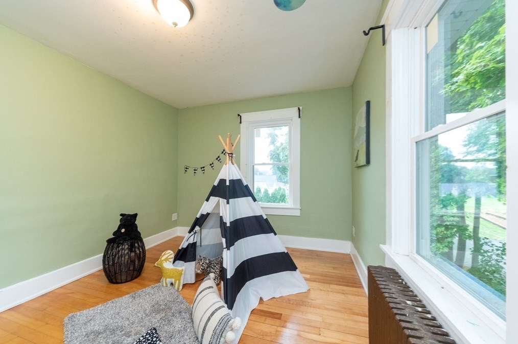 49 Brattle St, Worcester MA 01606-2551 exterior