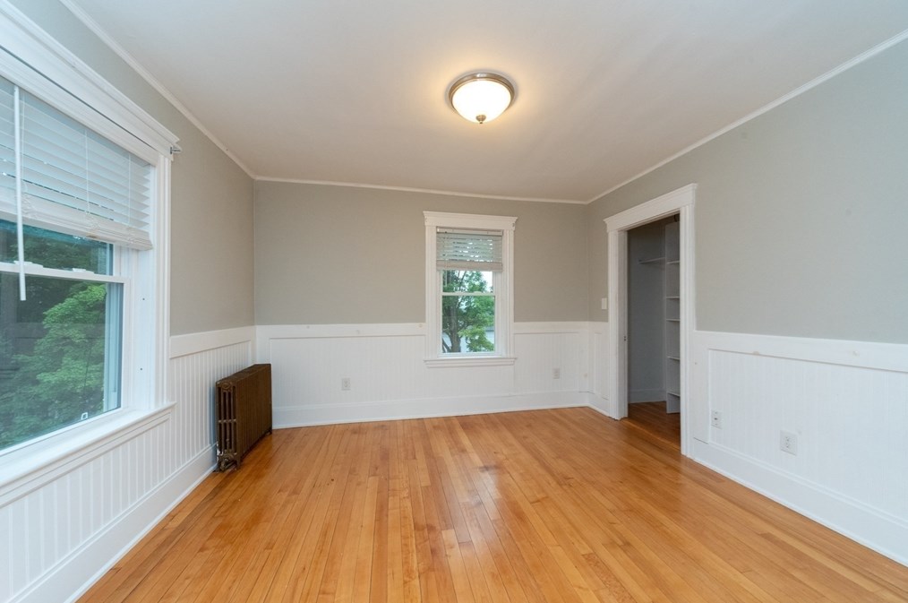 49 Brattle St, Worcester MA 01606-2551 exterior