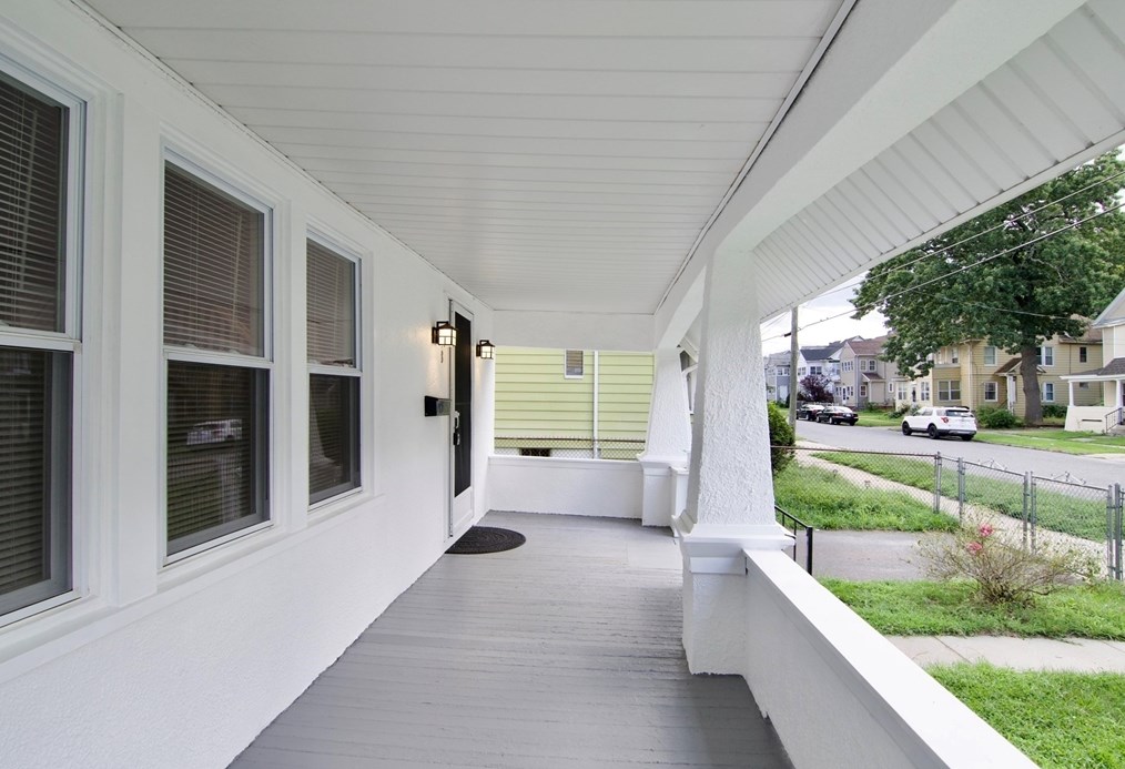 58 Maryland St, Springfield, MA 01108