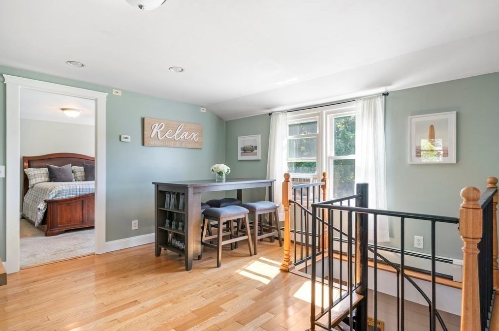 297 Sandwich St, Plymouth MA  02360-6503 exterior