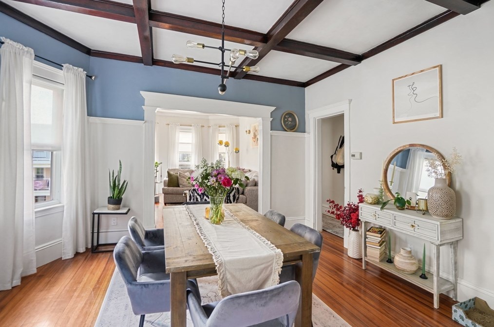 41 Rosemont St #2, Boston, MA 02122