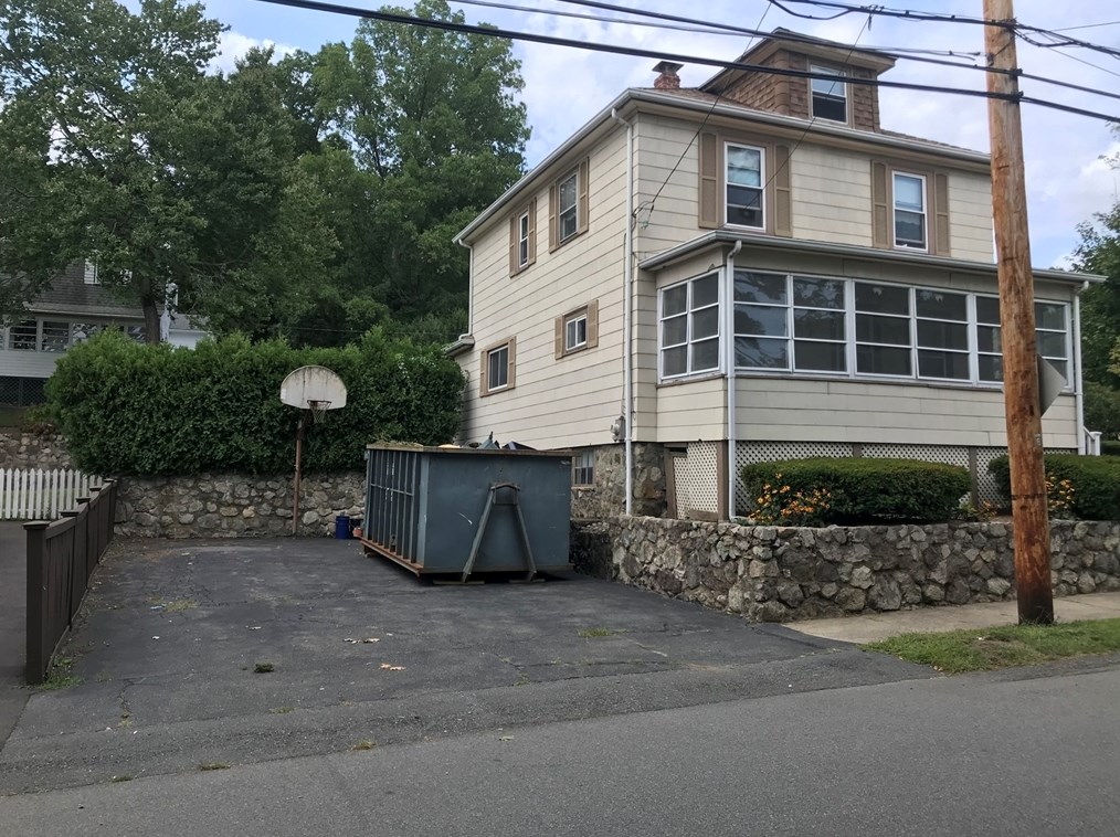 15 Adams Ave, Saugus, MA 01906