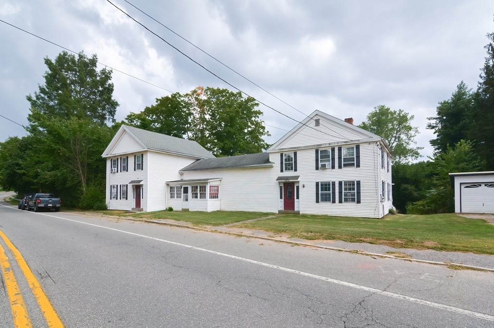 1197 Main St, Warren, MA 01083