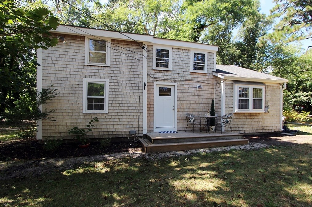 184 Sisson Rd, Harwich, MA 02645