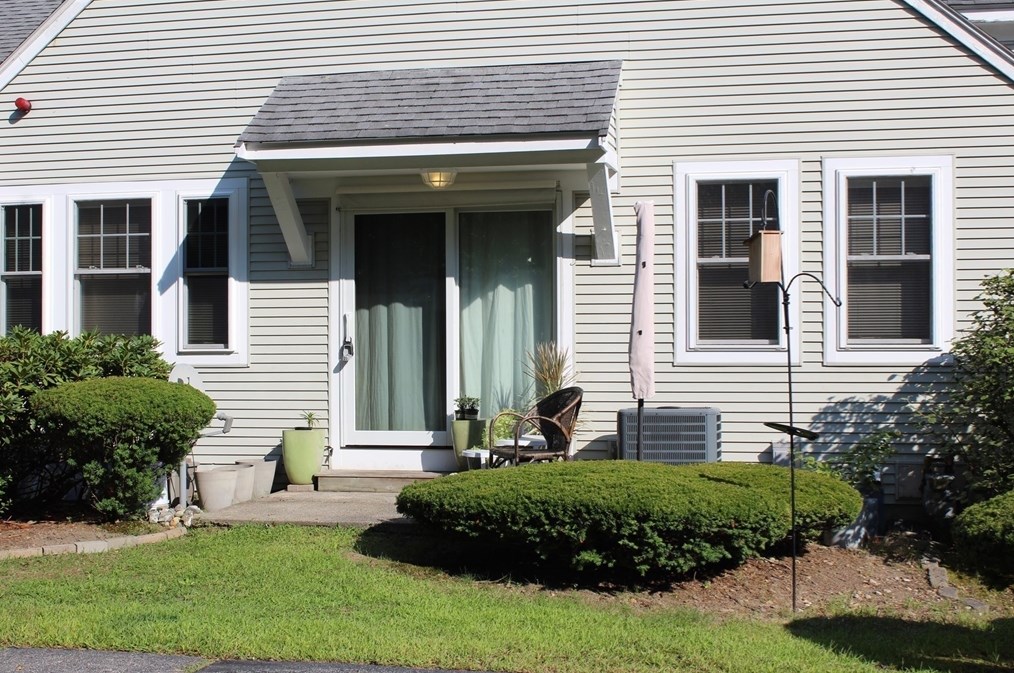 2205 Halcyon Dr #2-205, Worcester, MA 01606