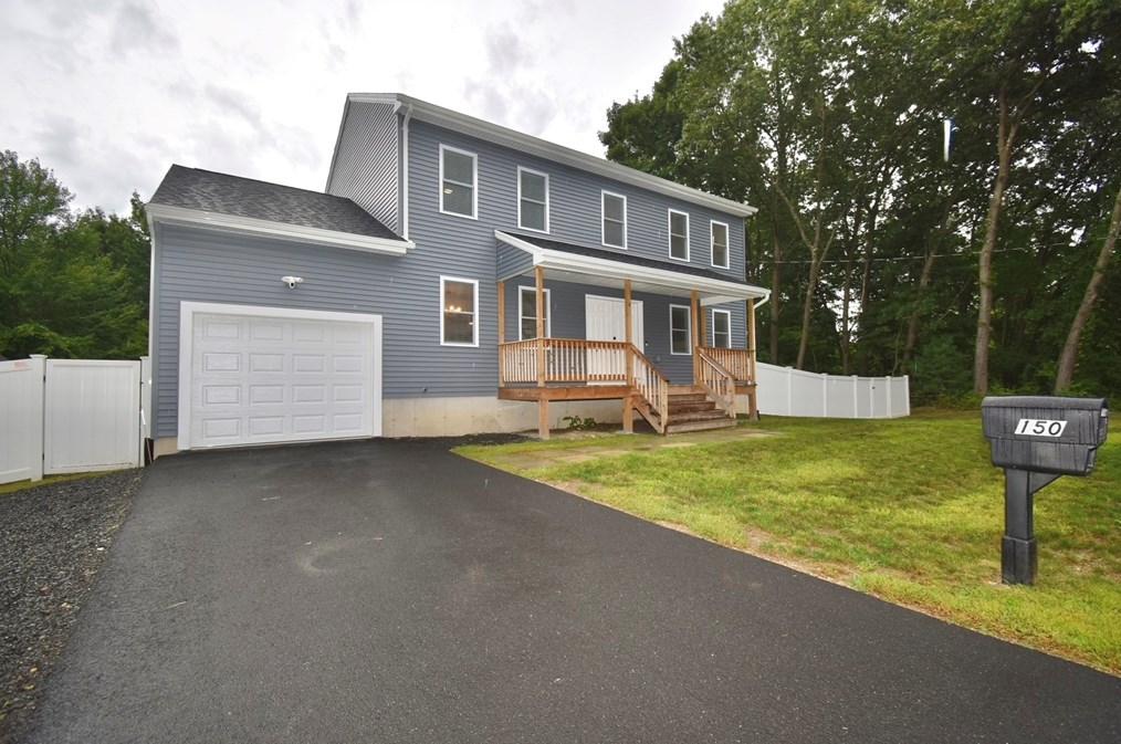 150 Jamaica St, Springfield, MA 01119