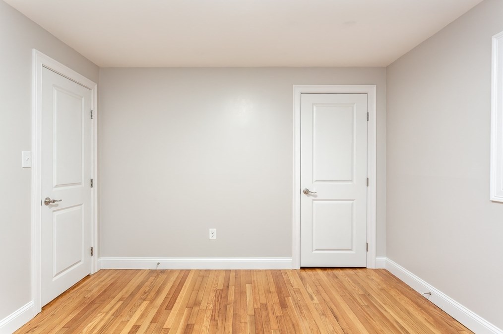 128 Slocum Rd, Dartmouth MA  02747-3900 exterior