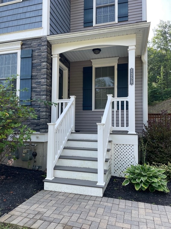 135 Narrows Rd, Gardner, MA 01473