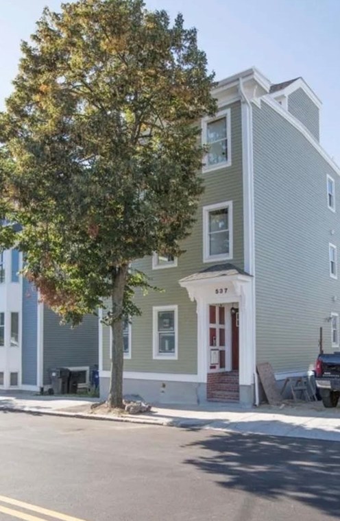 537 Sumner St # 2, Boston, MA