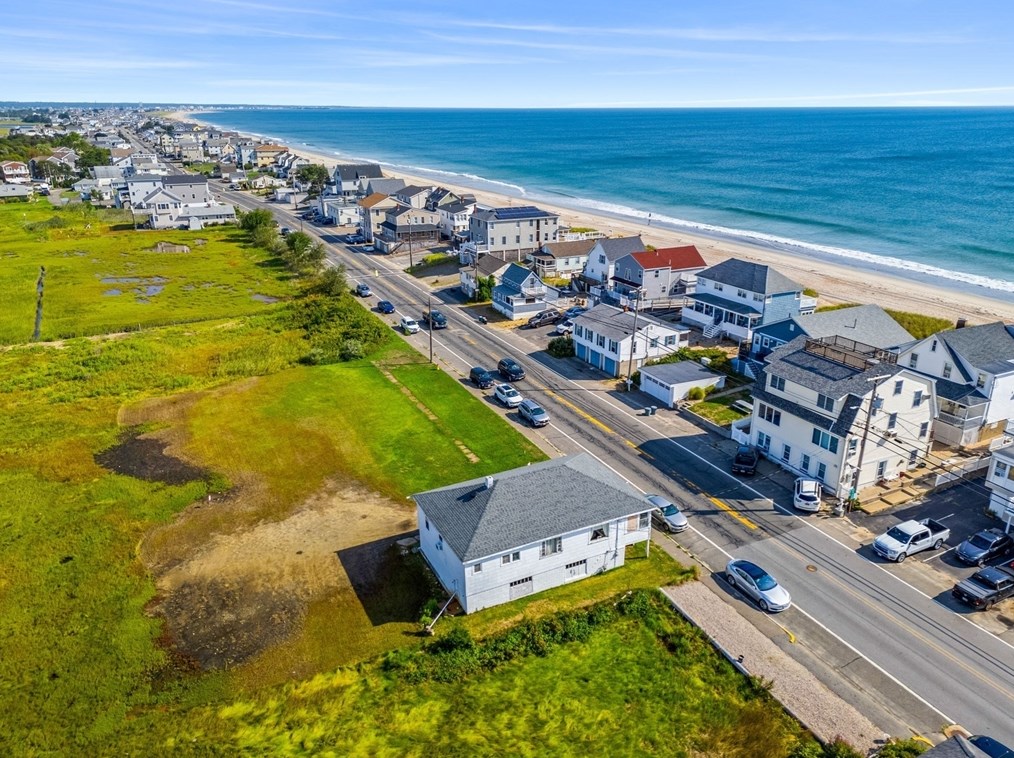 315 End Blvd, Salisbury, MA 01952 exterior