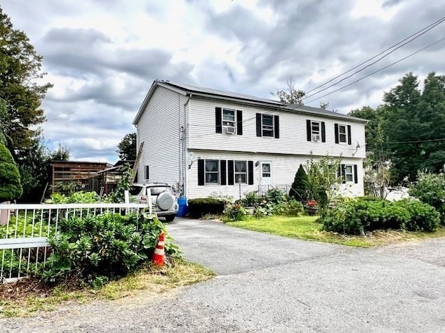 4 Waban Ave, Worcester, MA 01604