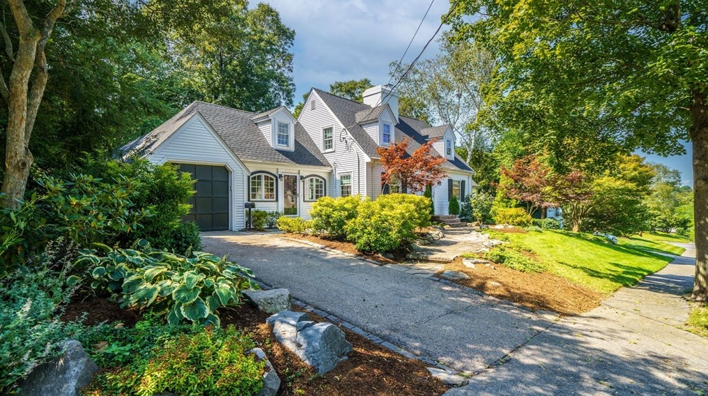 22 Puritan Rd, Newton, MA 02461