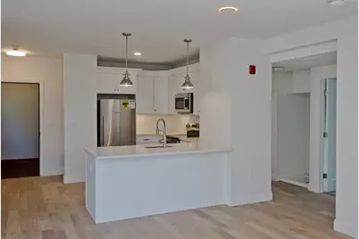 107 Williams Street #2B, Northampton, MA 01060 - Photo 4