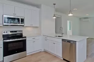 107 Williams St, Northampton, MA 01060 - Photo 1