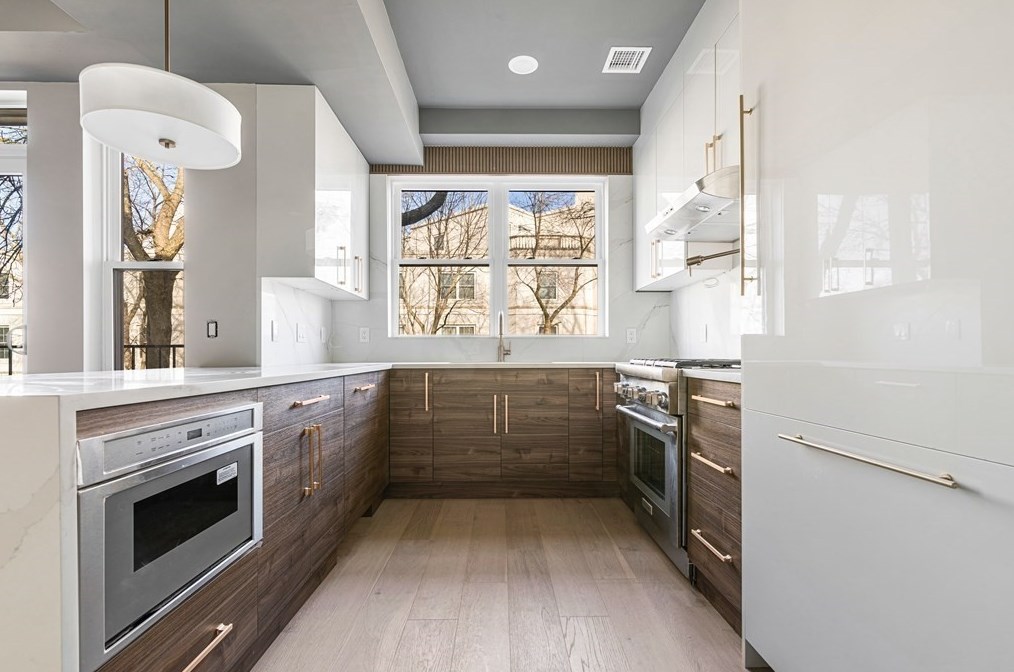 1 Cedar St #4, Cambridge, MA 02140