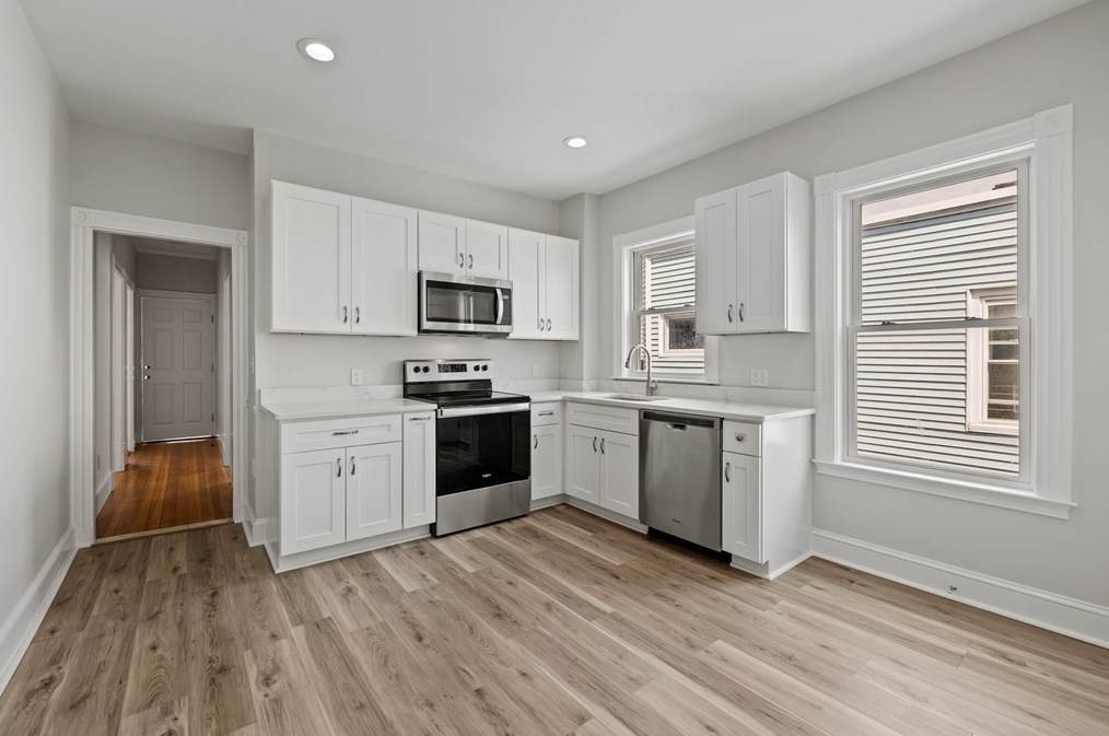 16 Leslie St #1, Boston, MA 02122