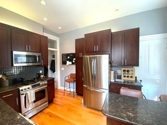 580 Tremont St Apt 6, Boston, MA