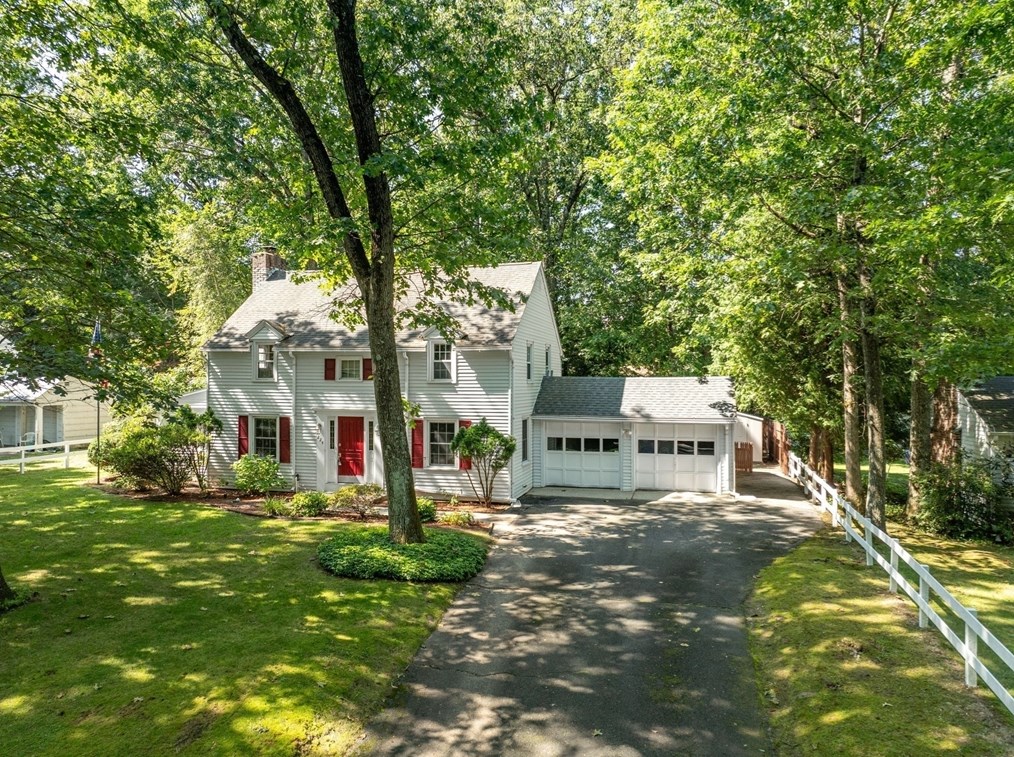 224 Burt Rd, Springfield, MA 01118