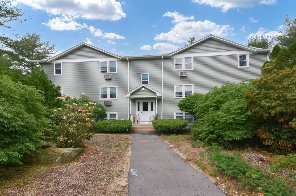 1 Wilbur Terrace #3, Norton, MA 02766