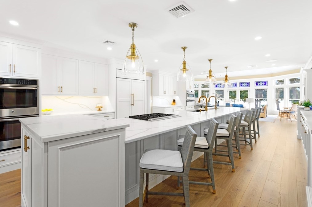 116 Locksley Rd, Lynnfield MA 01940-1414 exterior