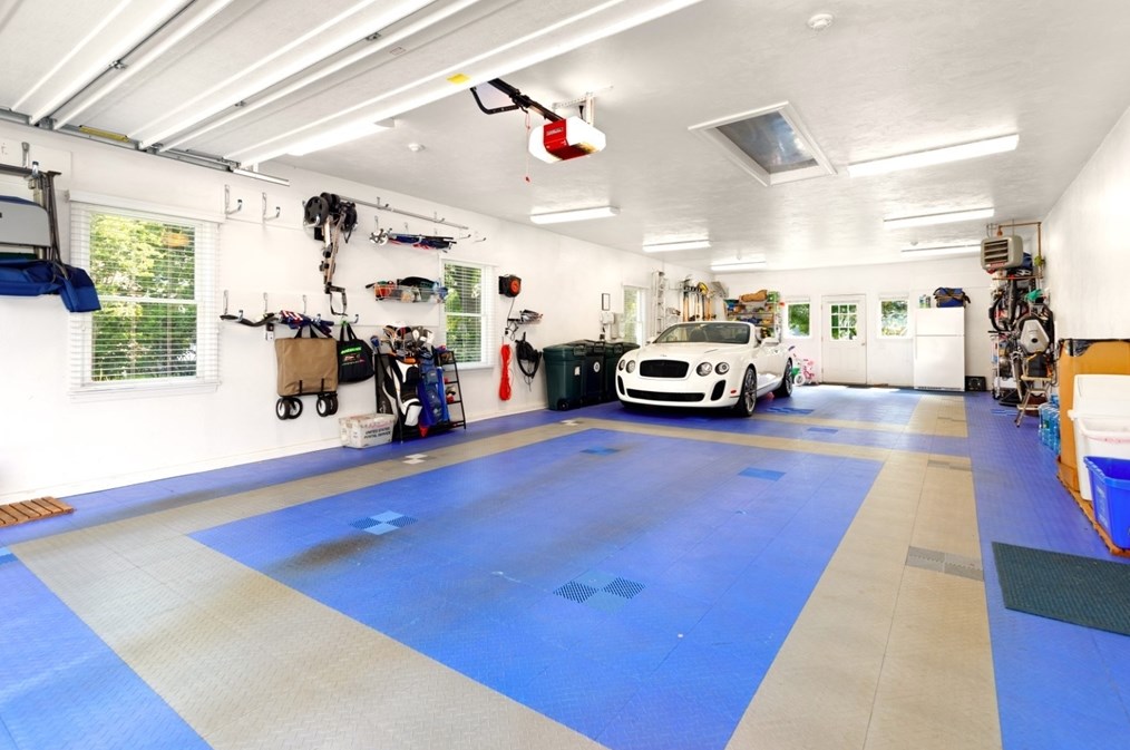 116 Locksley Rd, Lynnfield MA 01940-1414 exterior