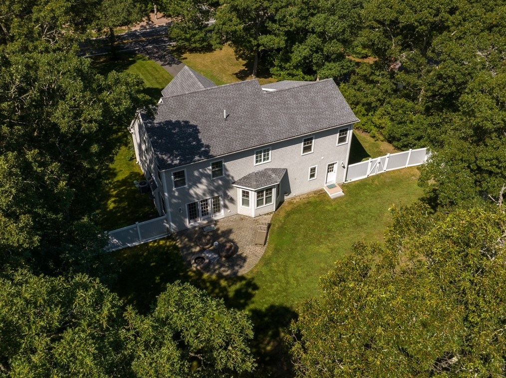 239 Millstone Rd, Brewster, MA 02631