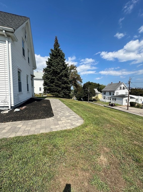 55 Shawmut St, Weymouth, MA 02189