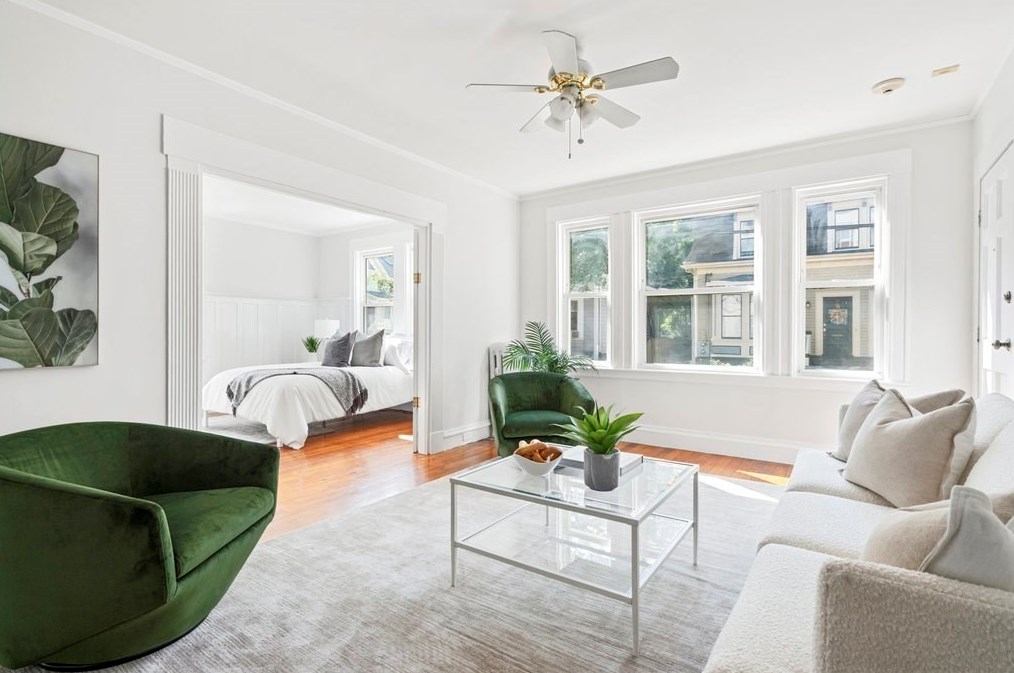 55 Sacramento St #8, Cambridge, MA 02138