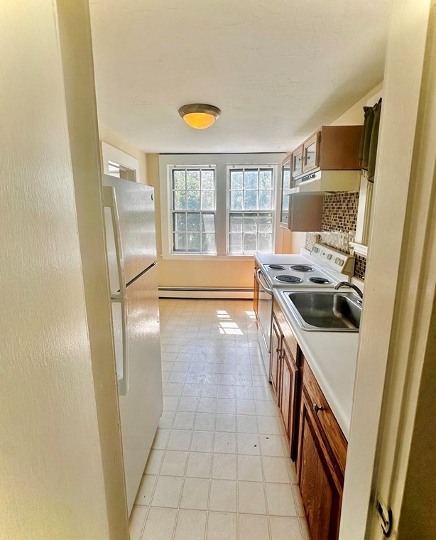 336 Lincoln St #1l, Stoughton, MA 02072