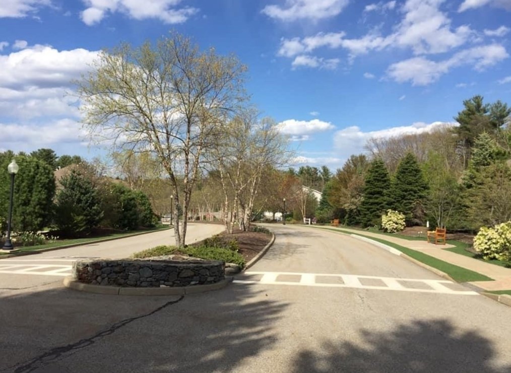 1217 Hazelwood Way #1217, Clinton, MA 01510