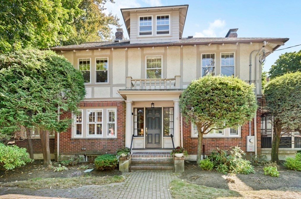 4 Palfrey Rd, Belmont, MA 02478