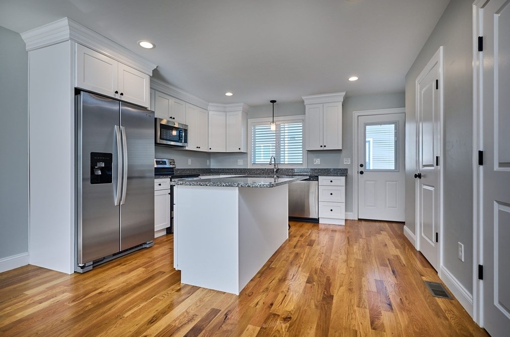 111 Union St #13, Montgomery, MA 01085