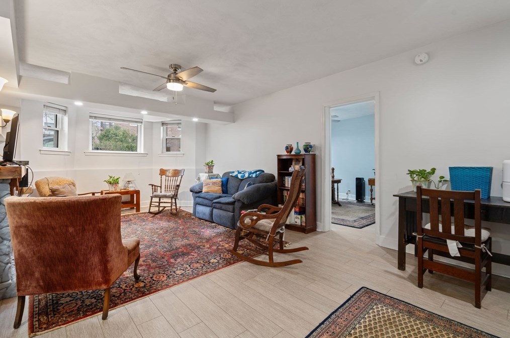 22 James St, Brookline MA  02446-3784 exterior