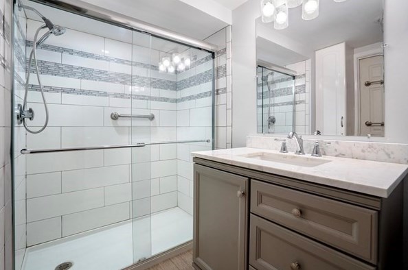 22 James St, Brookline MA  02446-3784 exterior