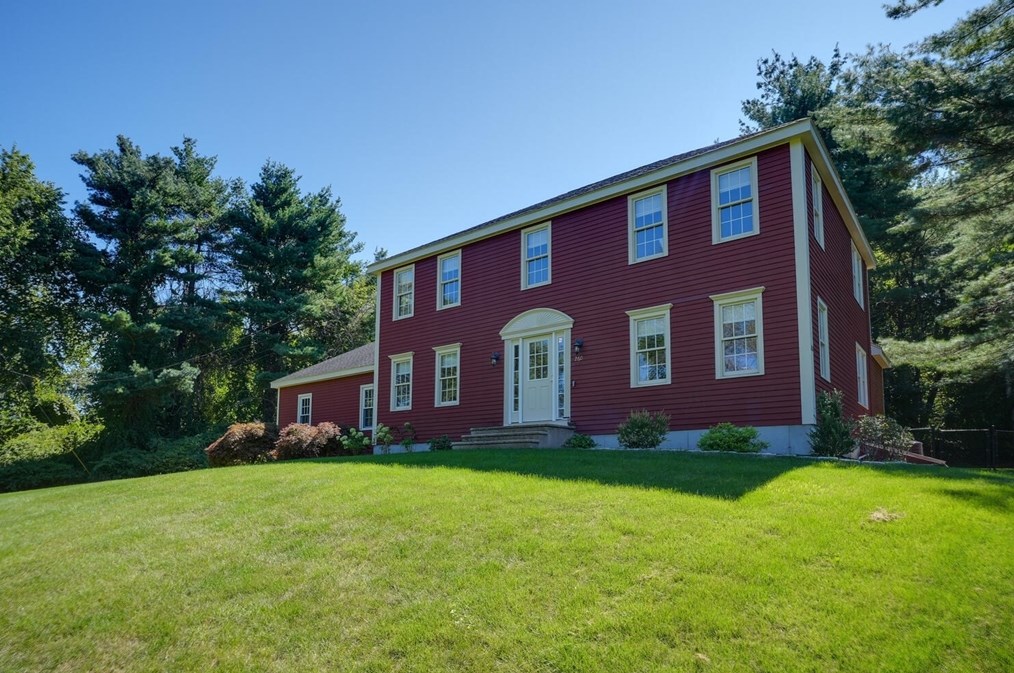 260 Whitney St, Northborough MA 01532-1408 exterior