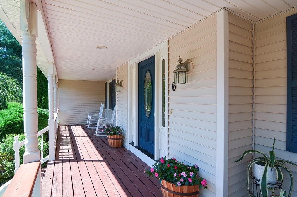 6 Pease Rd, Upton, MA 01568