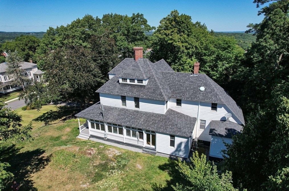 25 Cedar St, Clinton, MA 01510