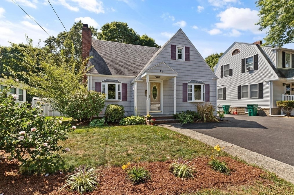 29 York Rd, Lynn, MA 01904