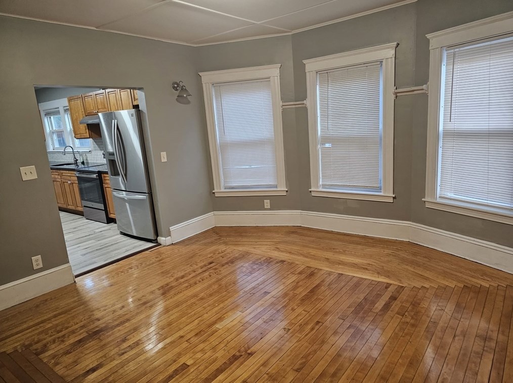 74 Grant St #1, Lynn, MA 01902