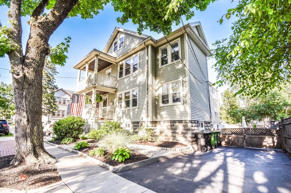 72 Evans St #72, Watertown, MA 02472