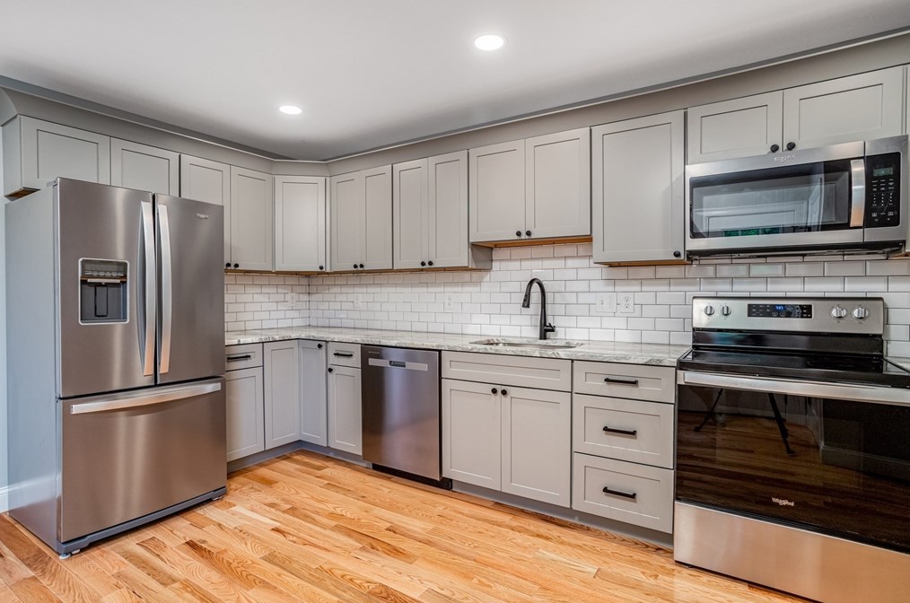 12 King St #1, Fitchburg, MA 01420