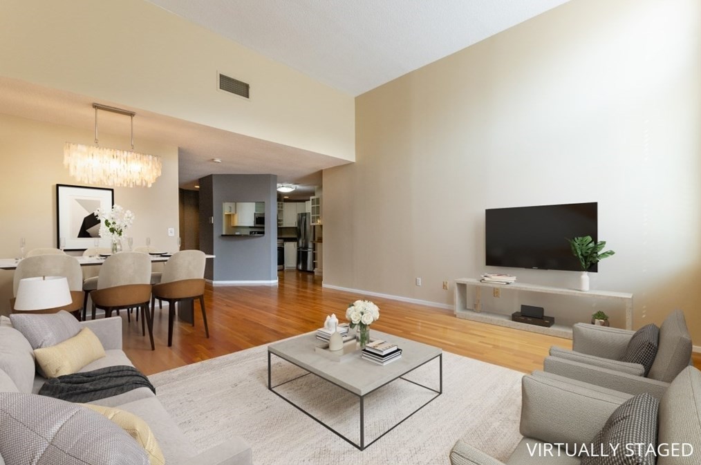 51 Pettee St #27, Newton, MA 02464