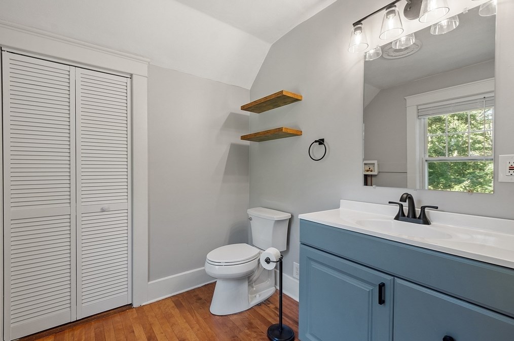 172 Olean St, Worcester MA  01602-4143 exterior