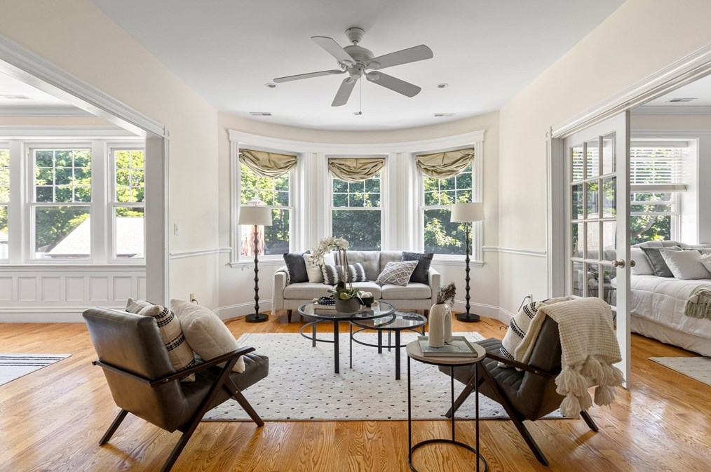 14 Marshal St #3, Brookline, MA 02446