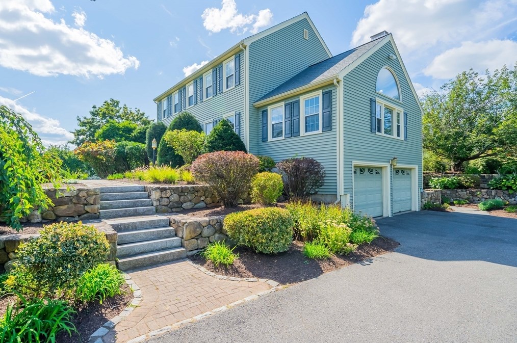 178 Russell St, Littleton, MA 01460